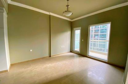 Apartment - 1 Bedroom - 2 Bathrooms for rent in Axis silver 1 - Dubai Silicon Oasis - Dubai