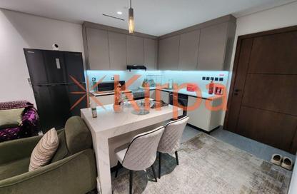 Apartment - 2 Bedrooms - 3 Bathrooms for sale in Arista One - Jumeirah Garden City - Al Satwa - Dubai