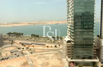 شقة - غرفة نوم - 2 حمامات للايجار في برج الجوهرة - شارع الكورنيش - أبوظبي