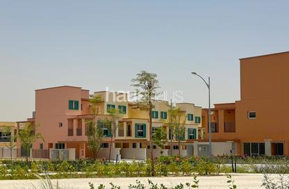 تاون هاوس - 5 غرف نوم - 5 حمامات للبيع في نايس - داماك لاجونز - دبي