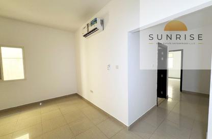 Apartment - 1 - 1 for rent in Bu Tina - Al Sharq - Sharjah Apartment - 1 - 1 for rent in Bu Tina - Al Sharq - Sharjah