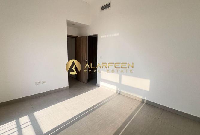 101706805 - Property Image 2
