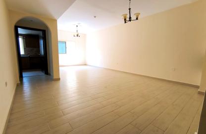 Apartment - 1 - 2 for rent in Muwaileh 3 Building - Muwaileh - Sharjah