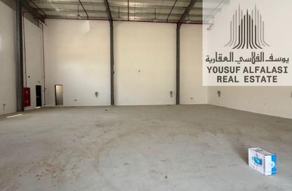 Warehouse - Studio - 2 Bathrooms for rent in Umm Dir - Umm Al Quwain