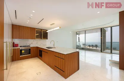 Apartment - 3 Bedrooms - 4 Bathrooms for sale in Ellington Beach House - Palm Jumeirah - Dubai