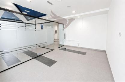 Office Space - Studio - 1 Bathroom for rent in Iris Bay - Business Bay - Dubai