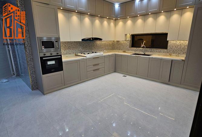 81120765 - Property Image 3