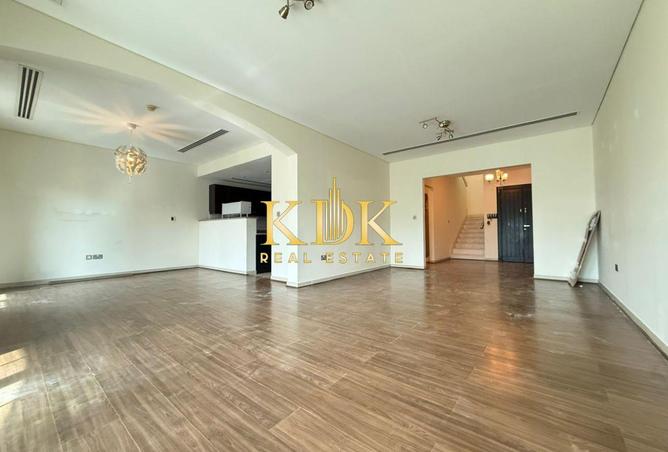 60908392 - Property Main Image