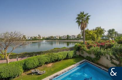 Villa - 5 Bedrooms - 5 Bathrooms for rent in Meadows 5 - Meadows - Dubai