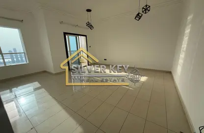 شقة - 2 غرف نوم - 3 حمامات للايجار في المجاز 3 - المجاز - الشارقة