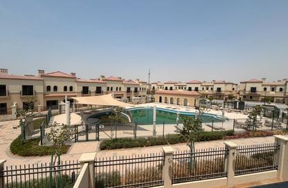 Townhouse - 3 - 4 for rent in Bloom Living - Zayed City (Khalifa City C) - Khalifa City - Abu Dhabi