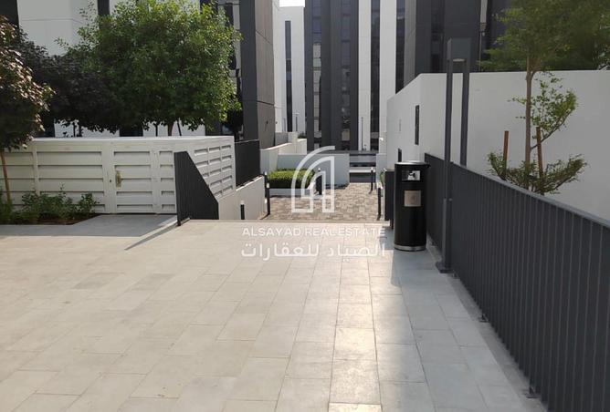 104264005 - Property Image 3