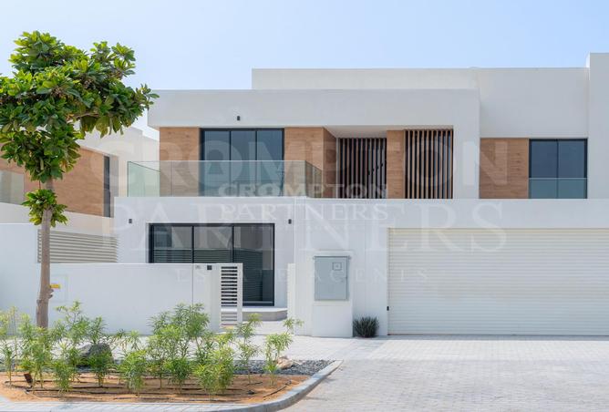 71902977 - Property Main Image