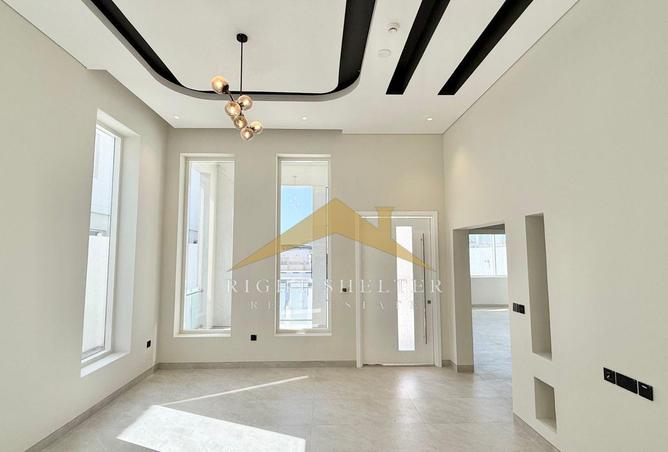 68274118 - Property Image 2