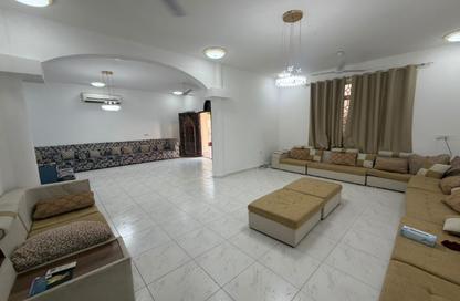 Villa - 4 - 6 for rent in Al Raqaib 2 - Al Raqaib - Ajman