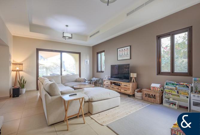 16281765 - Property Image 3