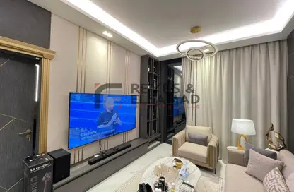 شقة - غرفة نوم - 2 حمامات للبيع في سمانا جولف افينيو - ستوديو سيتي - دبي