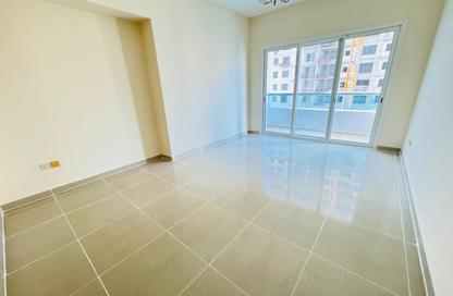 Apartment - 1 Bedroom - 2 Bathrooms for rent in New Al Taawun Road - Al Taawun - Sharjah
