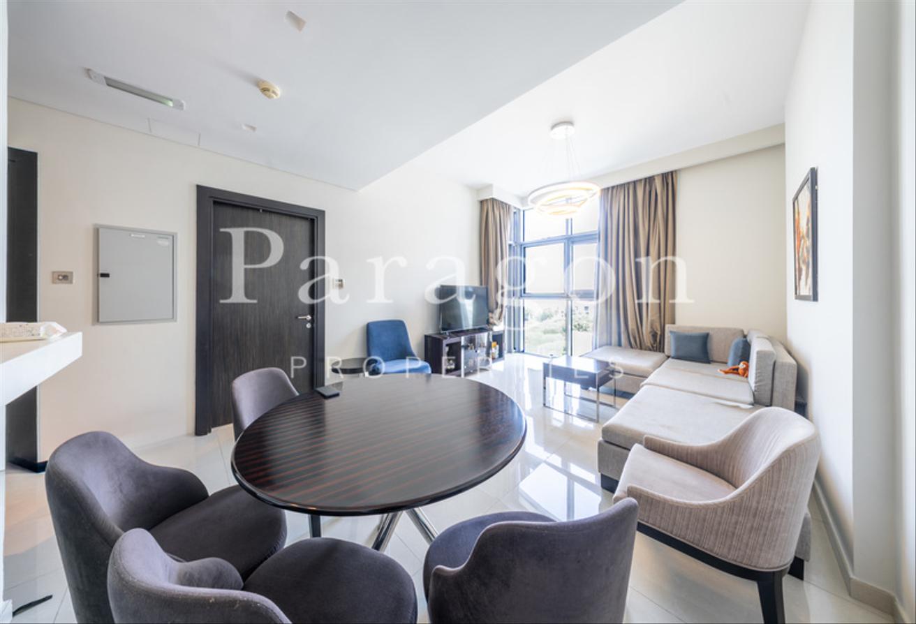 Fully Furnished | Golf View | Vacant Now photo 5