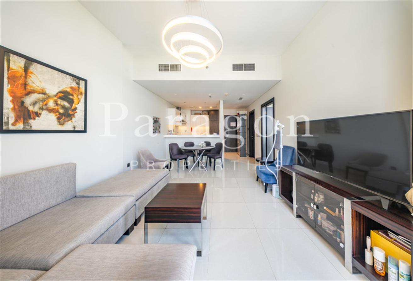 Fully Furnished | Golf View | Vacant Now photo 6