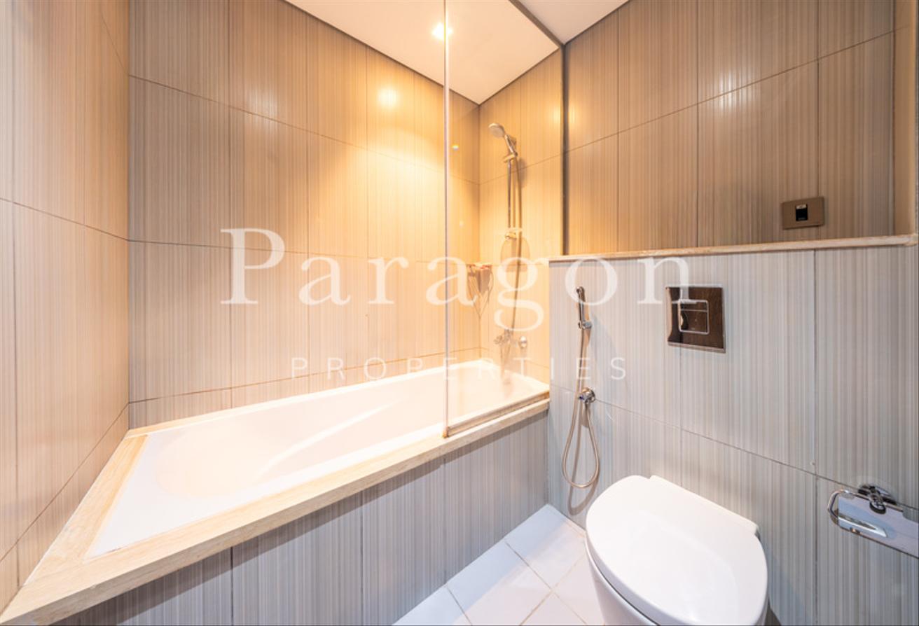 Fully Furnished | Golf View | Vacant Now photo 8