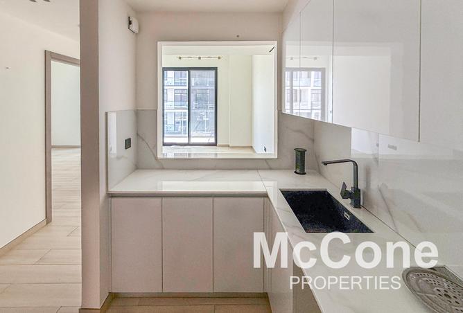 98276484 - Property Image 3