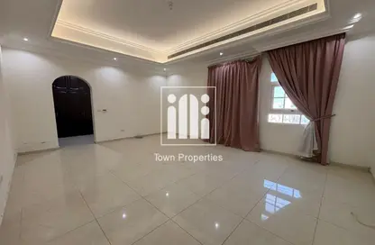 Villa - 6 Bedrooms - 7+ Bathrooms for rent in Baniyas - Abu Dhabi