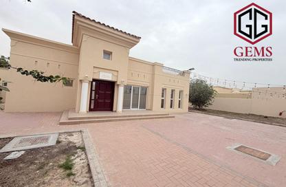 Villa - 3 - 4 for rent in Al Warqa'a 4 - Al Warqa'a - Dubai