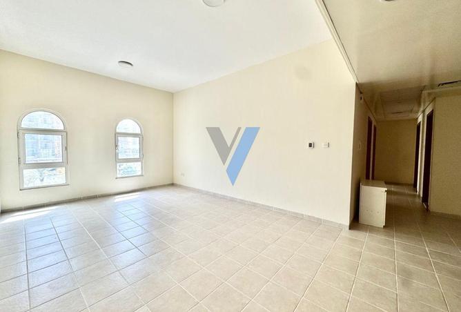 142369900 - Property Image 2