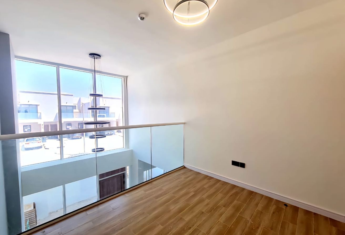 End unit I Garden View I With Maid room