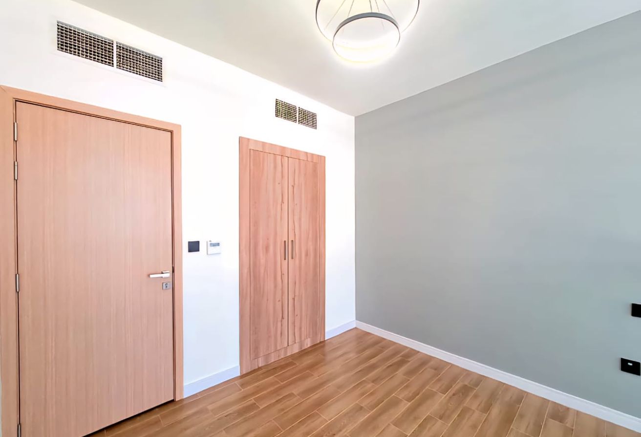 End unit I Garden View I With Maid room