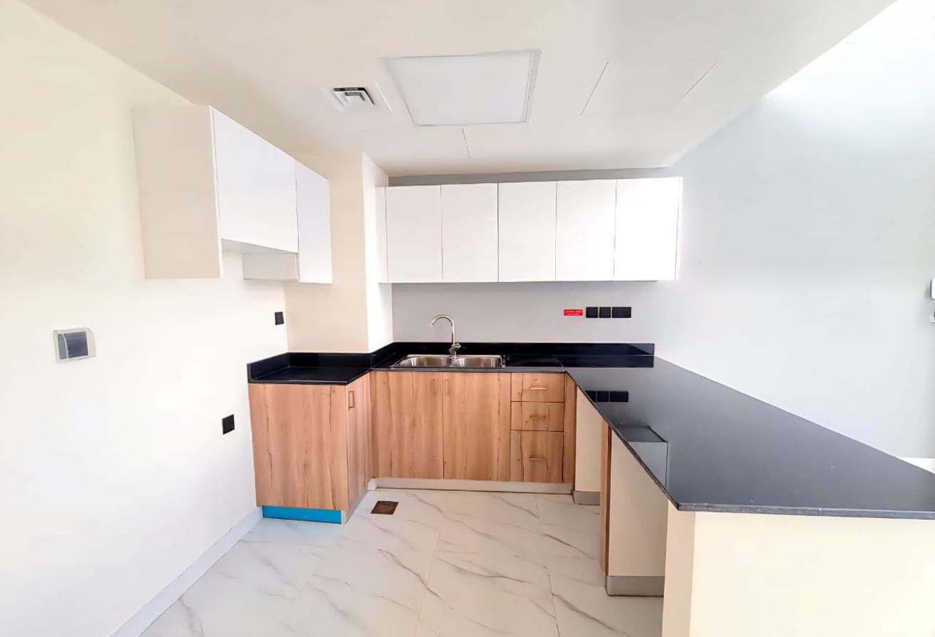 End unit I Garden View I With Maid room