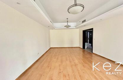 Apartment - 1 - 2 for rent in Al Waleed Paradise - JLT Cluster R - Jumeirah Lake Towers - Dubai Apartment - 1 - 2 for rent in Al Waleed Paradise - JLT Cluster R - Jumeirah Lake Towers - Dubai