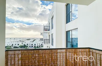 Apartment - 3 Bedrooms - 3 Bathrooms for sale in Ascot Residences - Town Square - Dubai