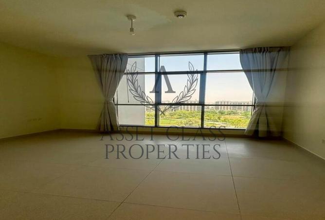 110983390 - Property Image 3