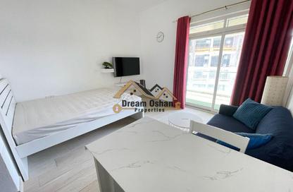 Apartment - Studio - 1 Bathroom for rent in Azizi Aliyah - Dubai Healthcare City 2 - Al Jaddaf - Dubai