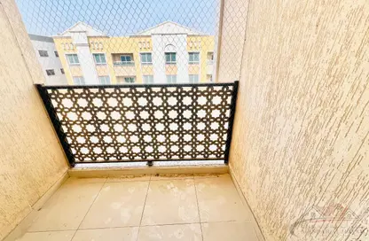 Apartment - 1 Bedroom - 2 Bathrooms for rent in Muwaileh 29 Building - Muwaileh - Sharjah