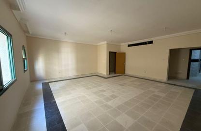 Apartment - 3 Bedrooms - 4 Bathrooms for rent in Al Mahatta - Al Qasimia - Sharjah
