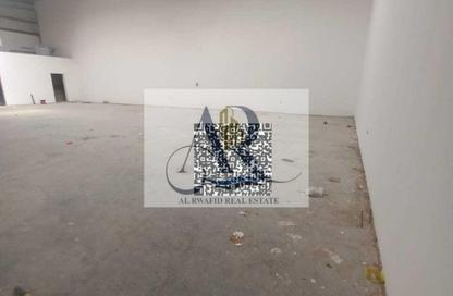 Warehouse - Studio for rent in Umm Al Thuoob - Umm Al Quwain