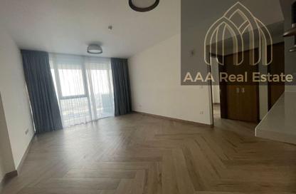 شقة - غرفة نوم - 2 حمامات للايجار في 1 ريزيدينسز-1 - وان ريزيدندس - الكفاف - زعبيل - دبي