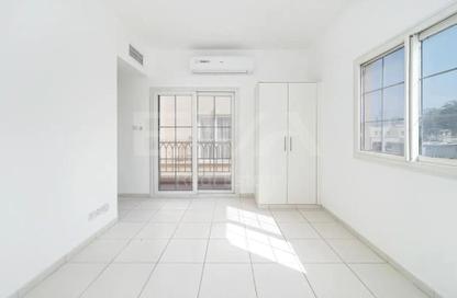 Villa - 2 Bedrooms - 3 Bathrooms for sale in Springs 4 - The Springs - Dubai