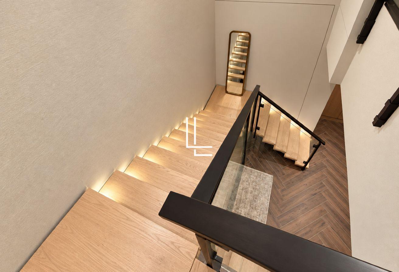 Furnished 2BR Duplex + Maid | Iconic Address photo 6