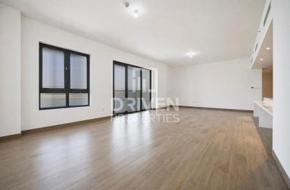 Apartment - 3 Bedrooms - 3 Bathrooms for rent in La Cote Building 2 - La Cote - Port de La Mer - La Mer - Jumeirah - Dubai Apartment - 3 Bedrooms - 3 Bathrooms for rent in La Cote Building 2 - La Cote - Port de La Mer - La Mer - Jumeirah - Dubai