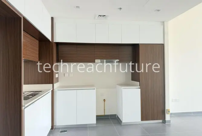 124293800 - Property Image 2