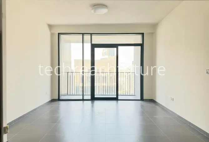 124293800 - Property Image 3