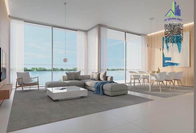 102820984 - Property Image 3