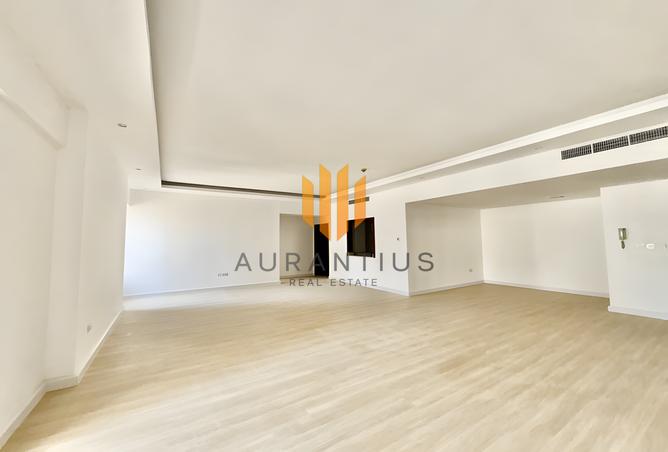 130206185 - Property Main Image