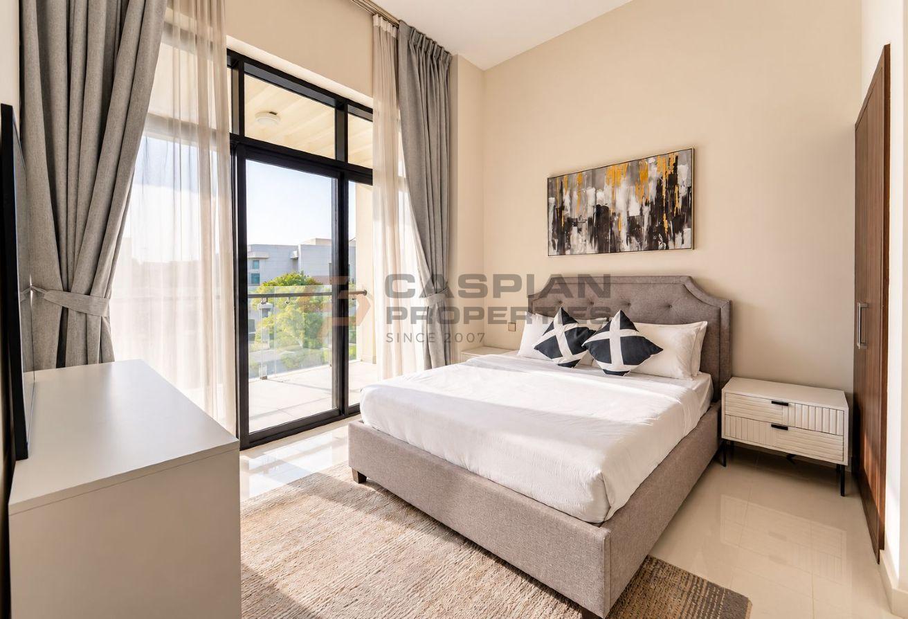 PRIVATE POOL | FULLY FURNISHED | VACANT photo 5