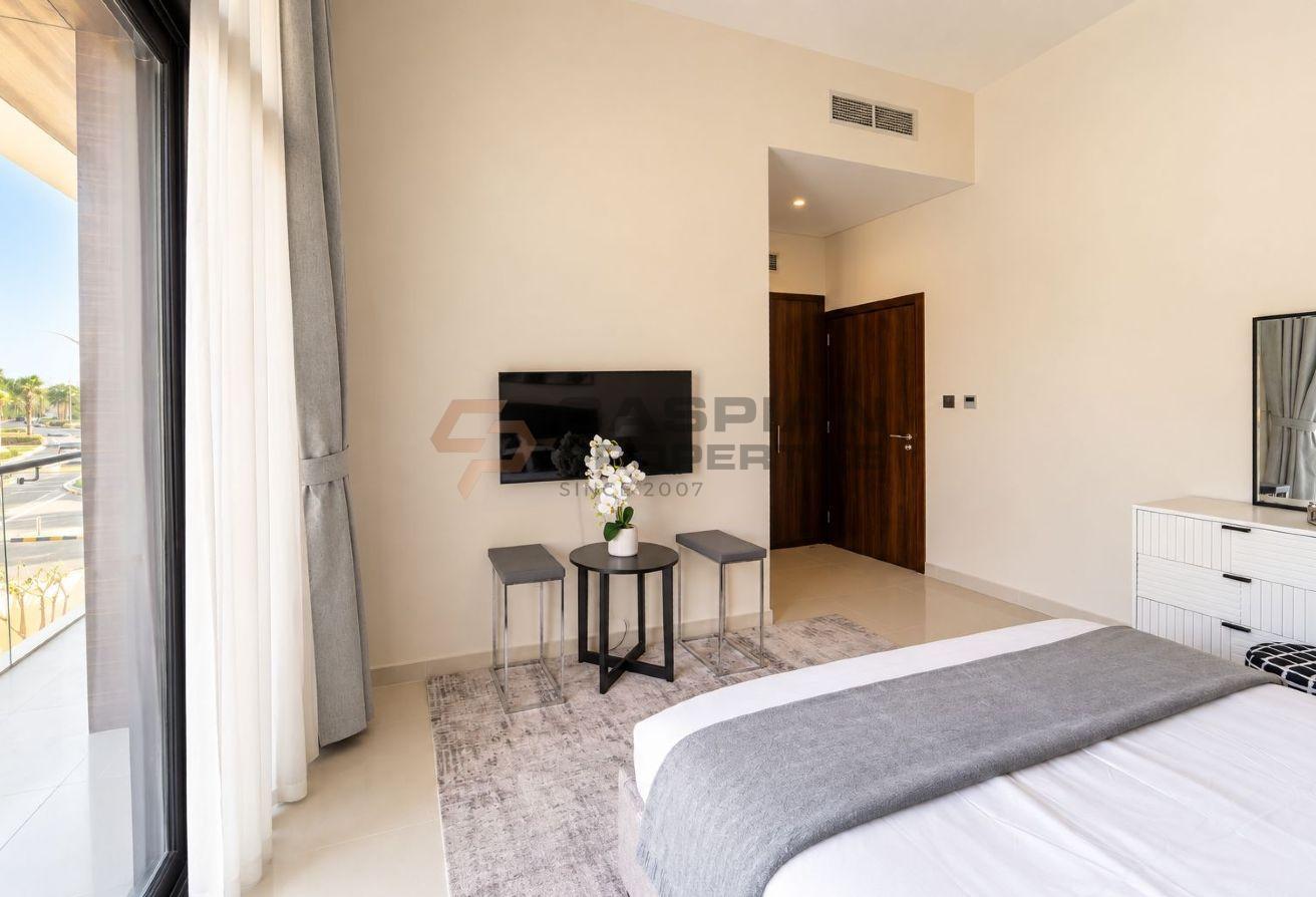 PRIVATE POOL | FULLY FURNISHED | VACANT photo 13