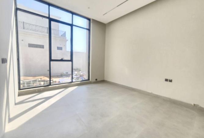 143743712 - Property Image 2